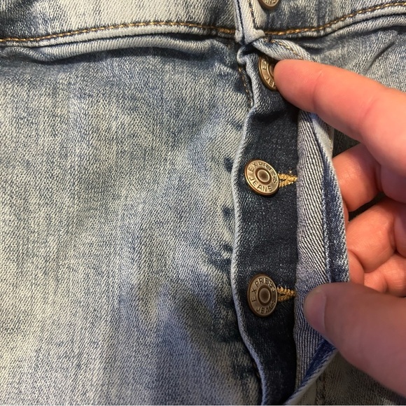 Express Skinny High Rise Jeans Women’s 14 Light Wash Distressed Button Fly - Picture 11 of 14